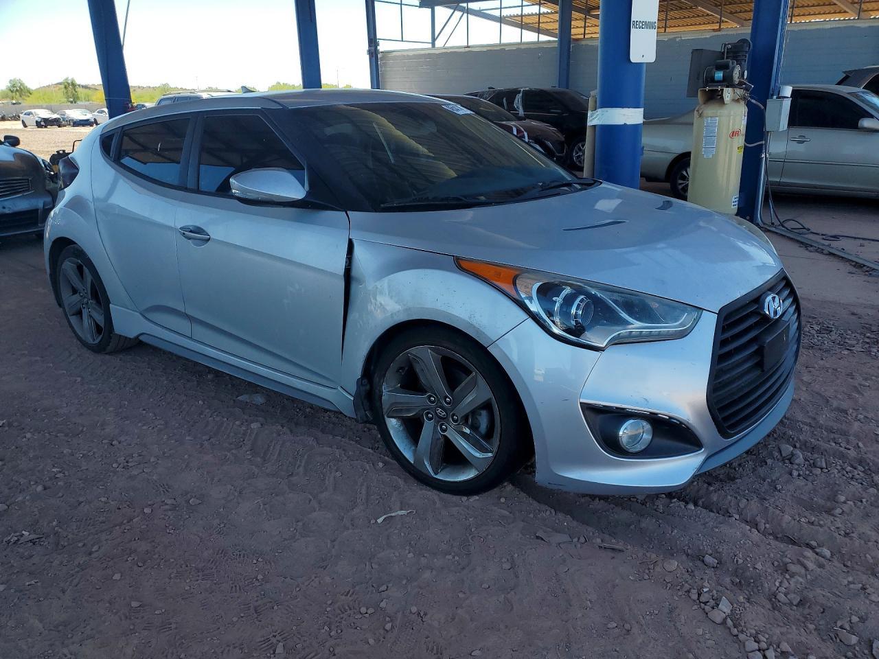 2013 Hyundai Veloster Turbo - zdjęcie 4