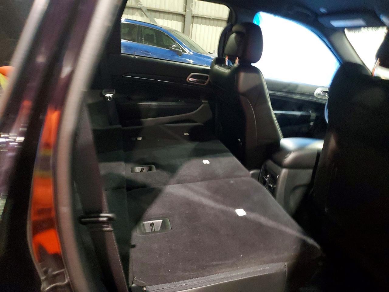 2021 Jeep Grand Cherokee - zdjęcie 10