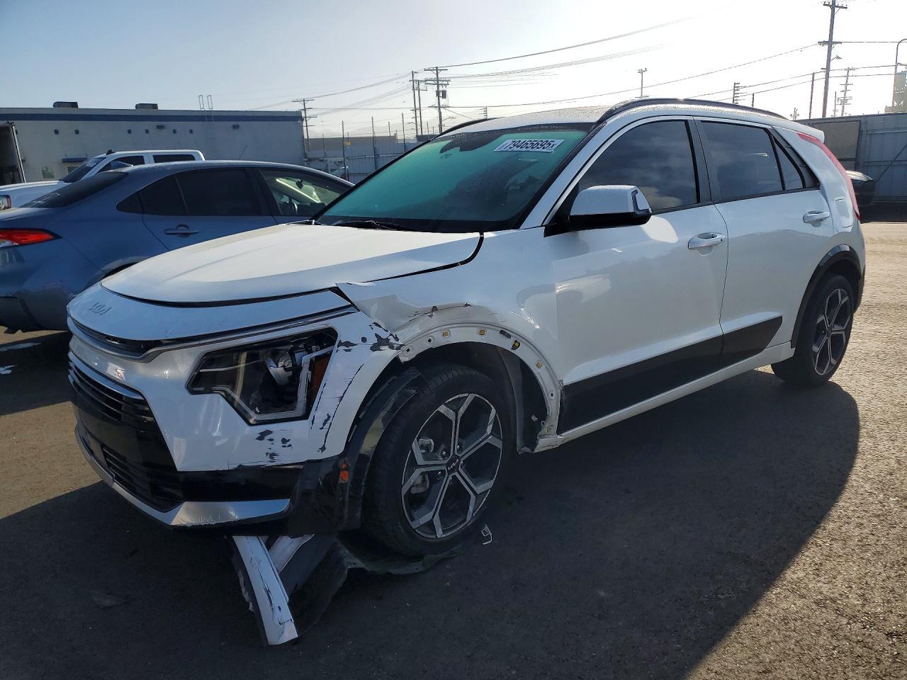 2023 Kia Niro Ex Touring - zdjęcie główne