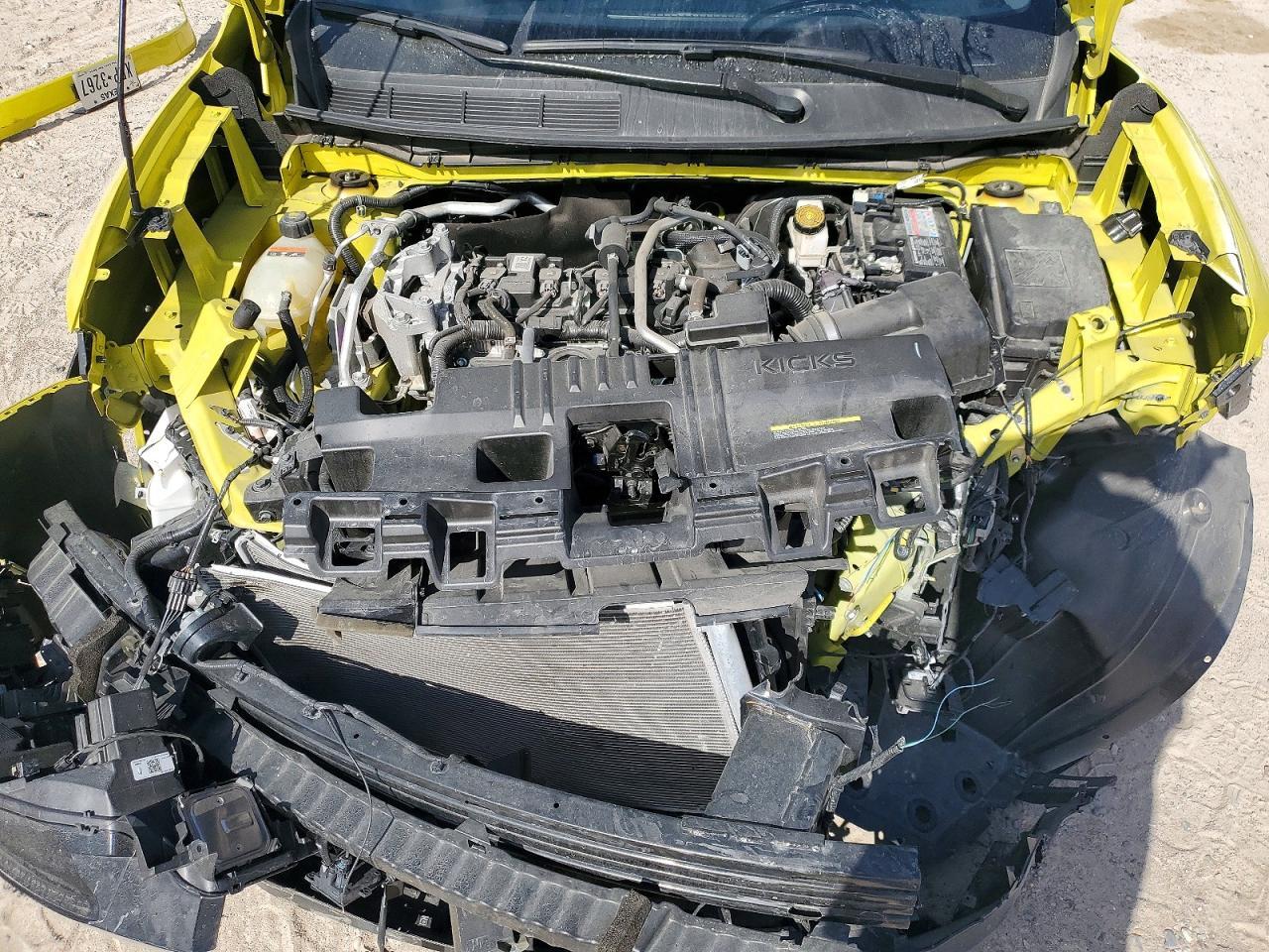 2025 Nissan Kicks S - zdjęcie 12