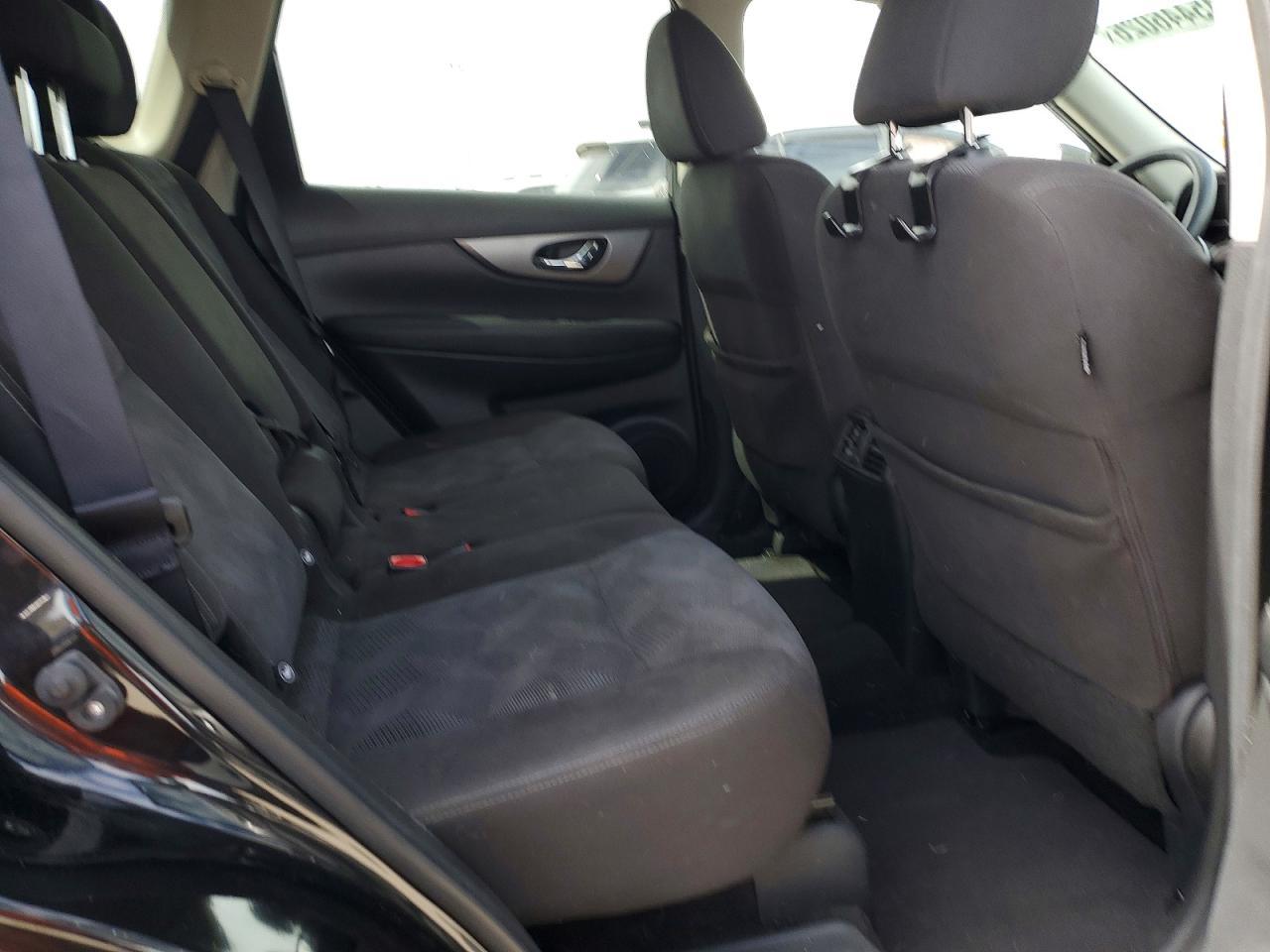 2016 Nissan Rogue S - zdjęcie 11