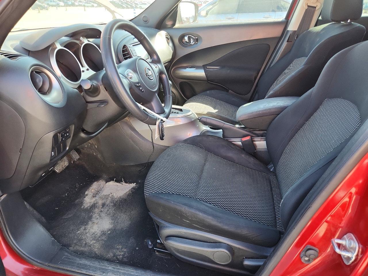 2016 Nissan Juke S - zdjęcie 7