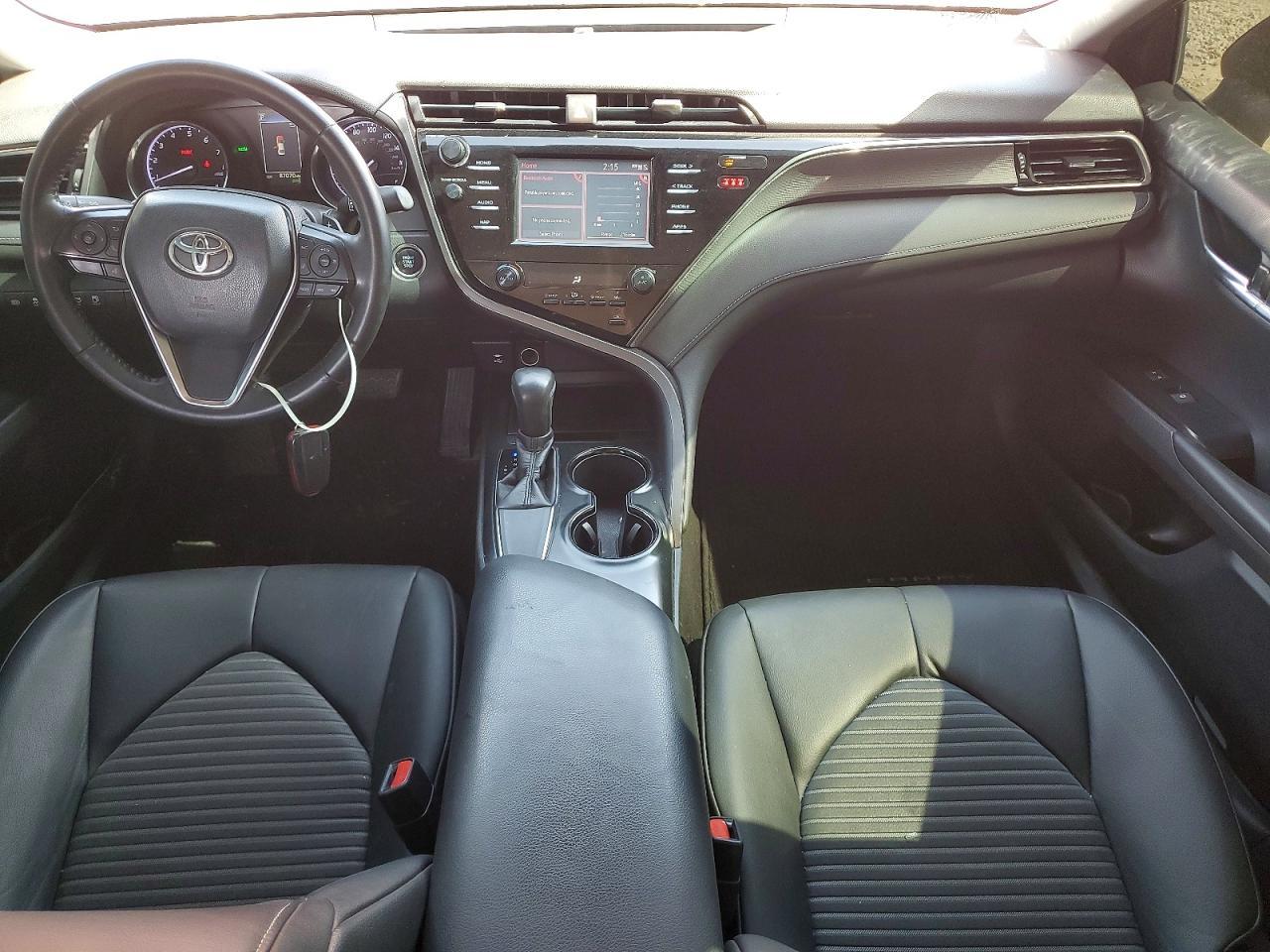2019 Toyota Camry Se - zdjęcie 8