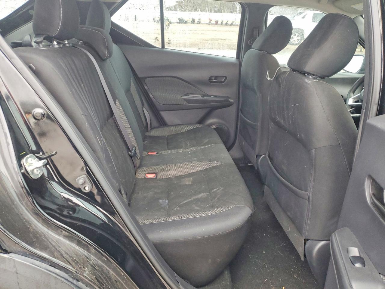 2019 Nissan Kicks S - zdjęcie 10