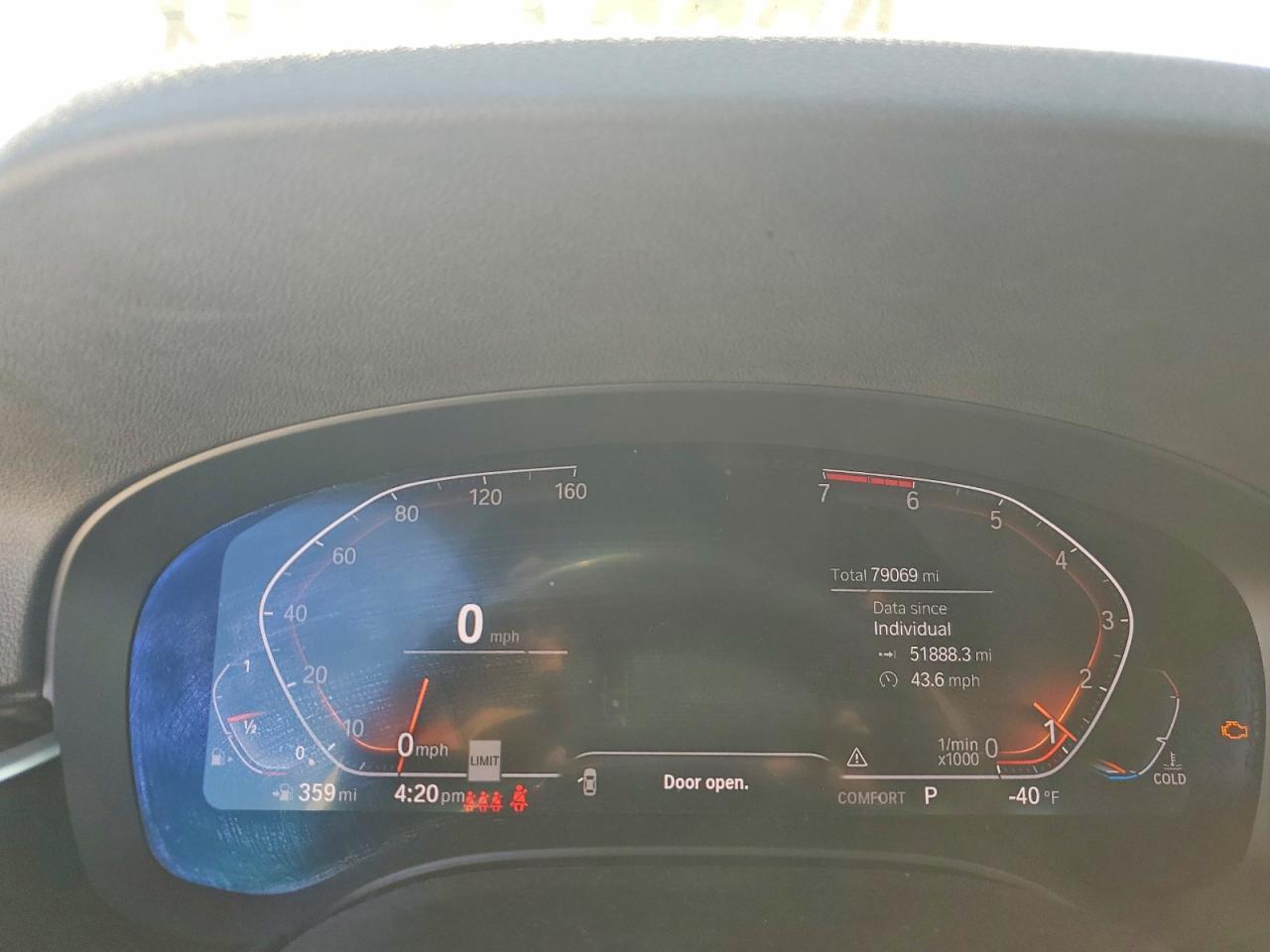 2020 BMW 530 I - zdjęcie 9