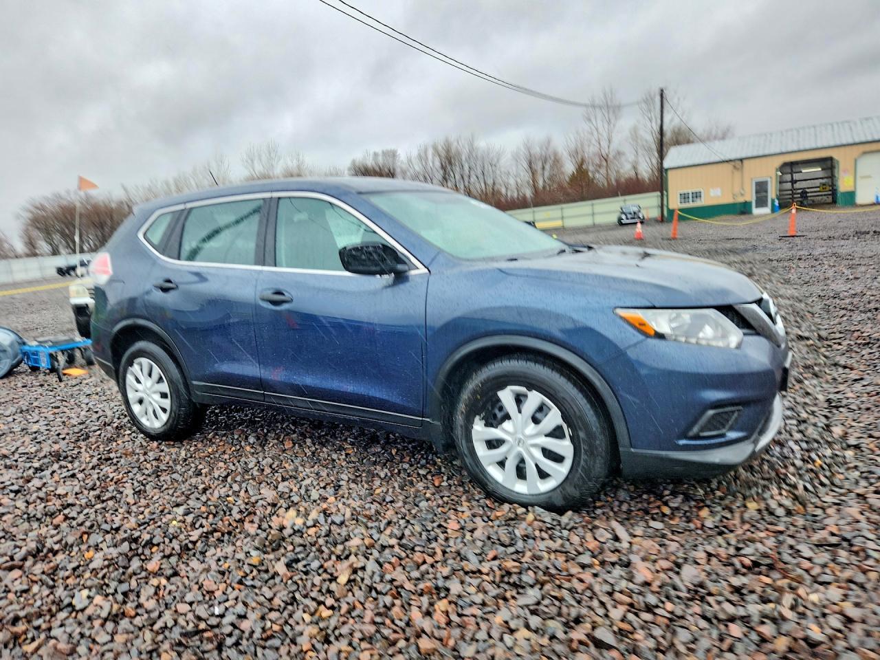 2016 Nissan Rogue S - zdjęcie 4