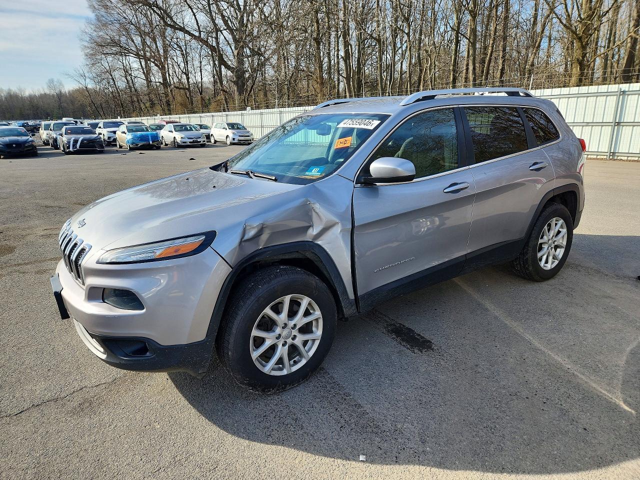 2014 Jeep Cherokee Latitude - zdjęcie główne