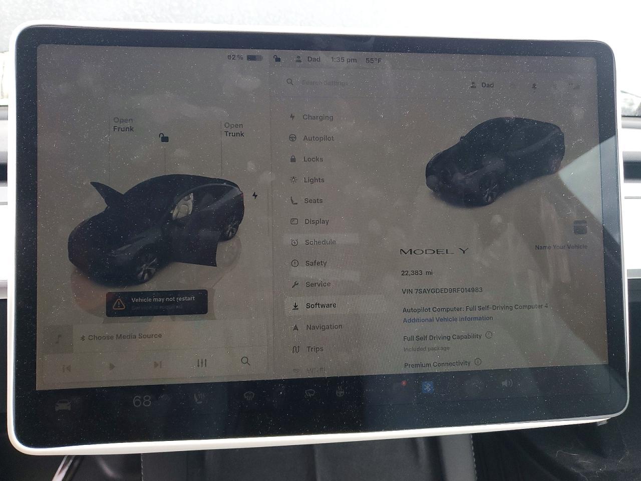 2024 Tesla Model Y - zdjęcie 9