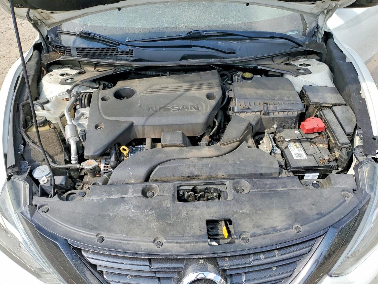 2018 Nissan Altima 2.5 Sr - zdjęcie 11