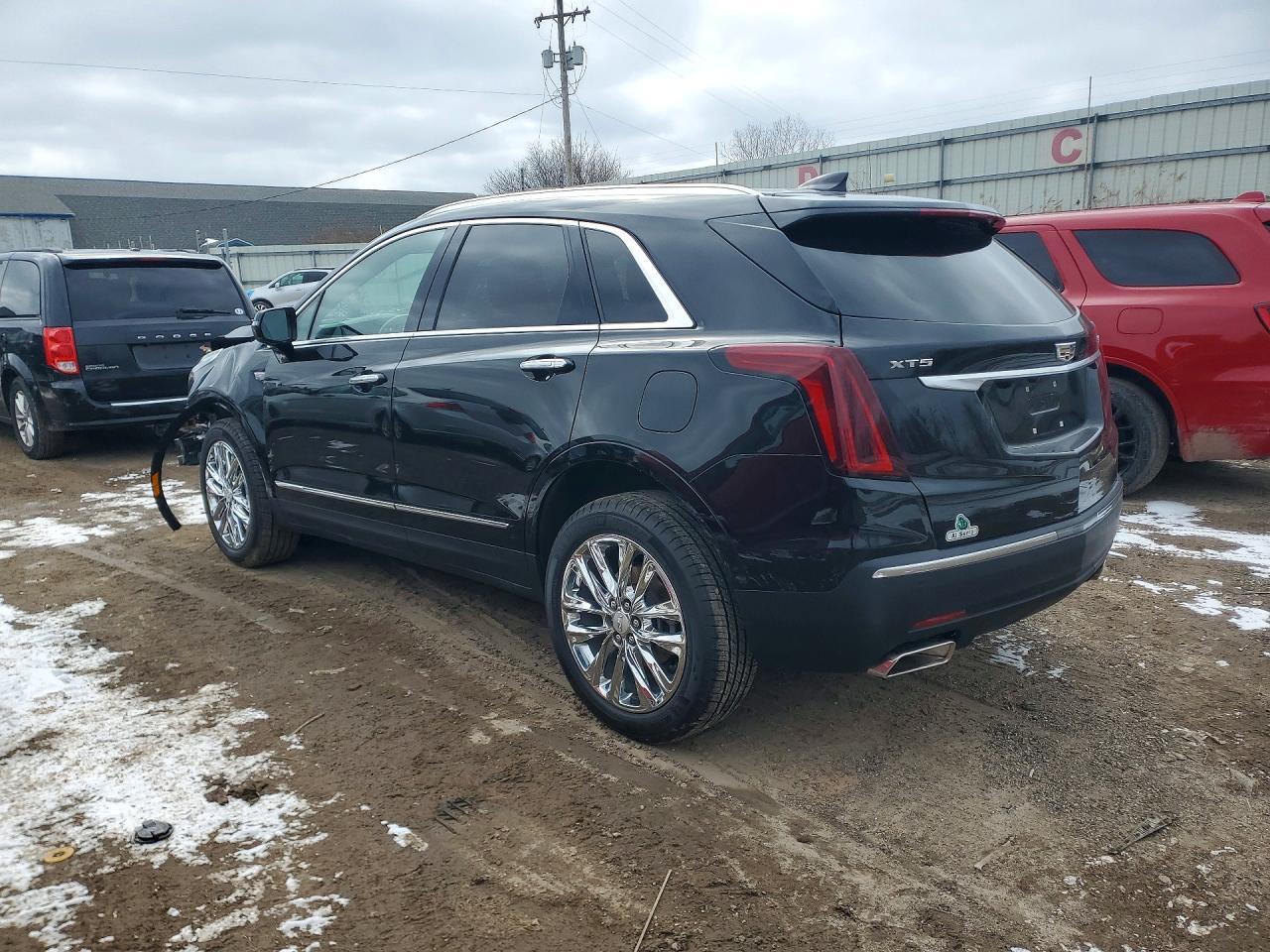 2023 Cadillac Xt5 Luxury - zdjęcie 2