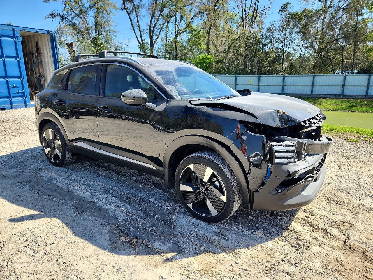 2025 Nissan Kicks Sr - zdjęcie 4