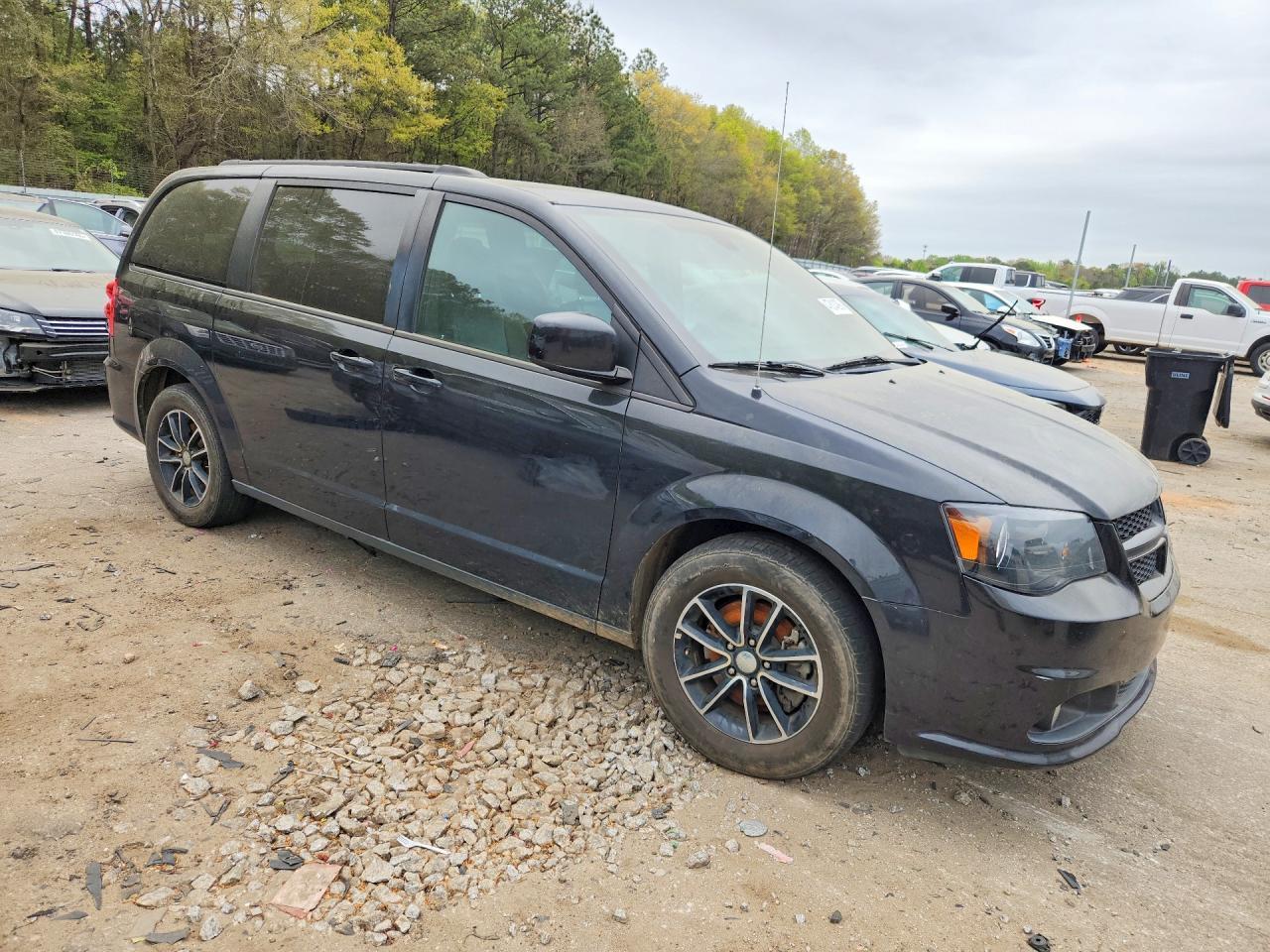 2018 Dodge Grand Caravan Gt - zdjęcie 4