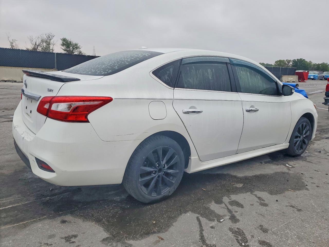 Nissan Sentra - zdjęcie 3