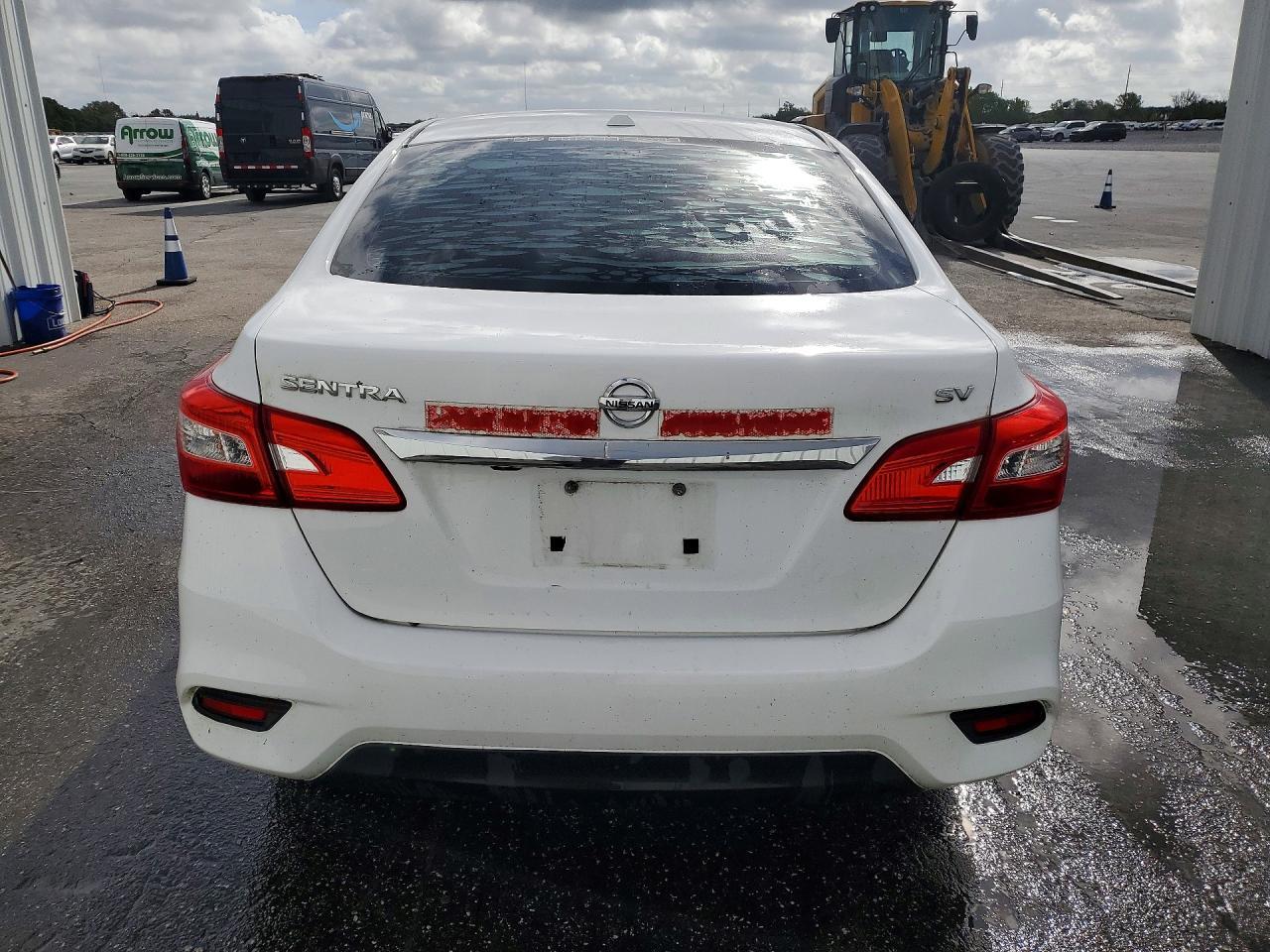 2019 Nissan Sentra Sv - zdjęcie 6