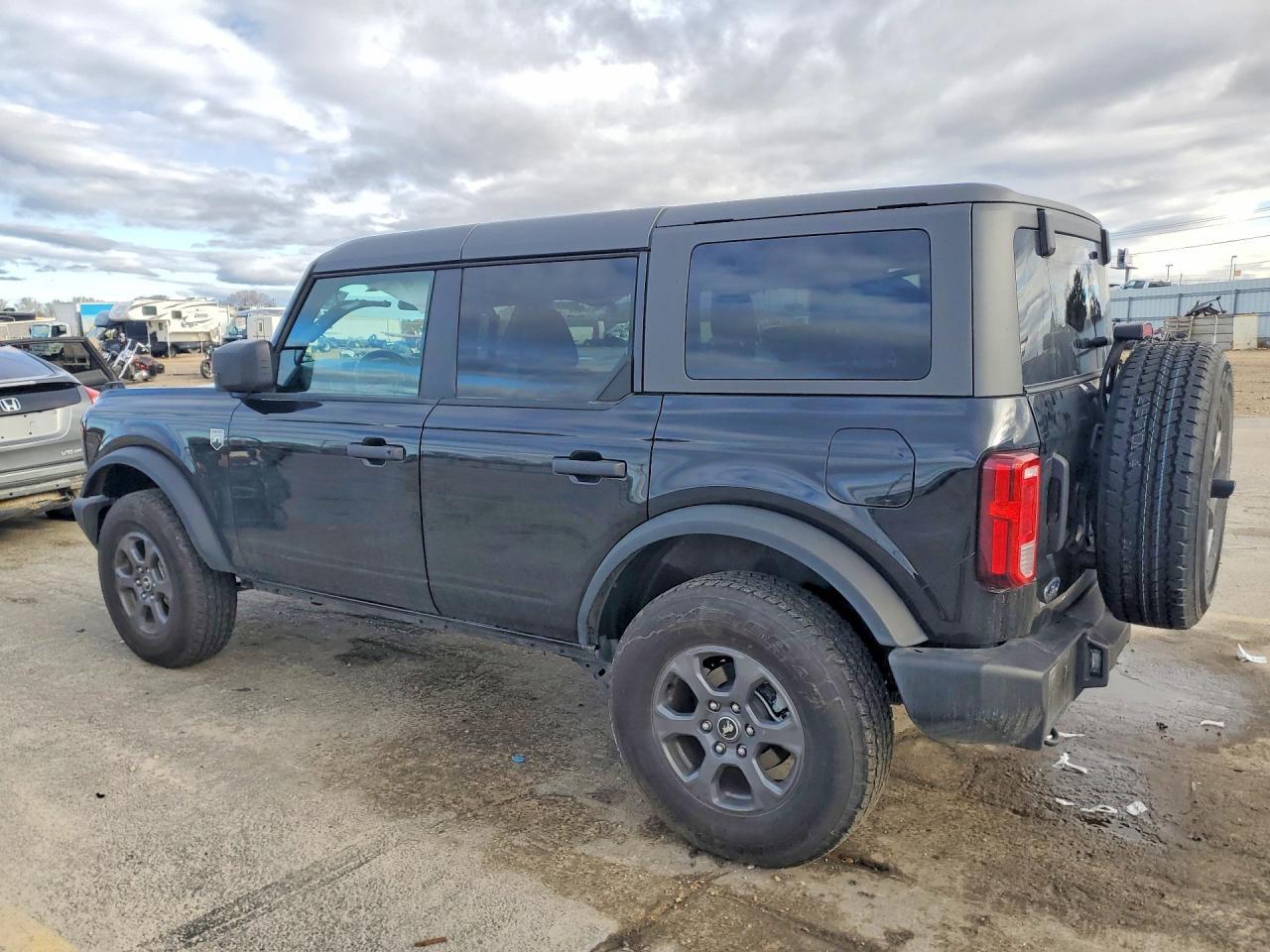 2024 Ford Bronco Big Bend - zdjęcie 2