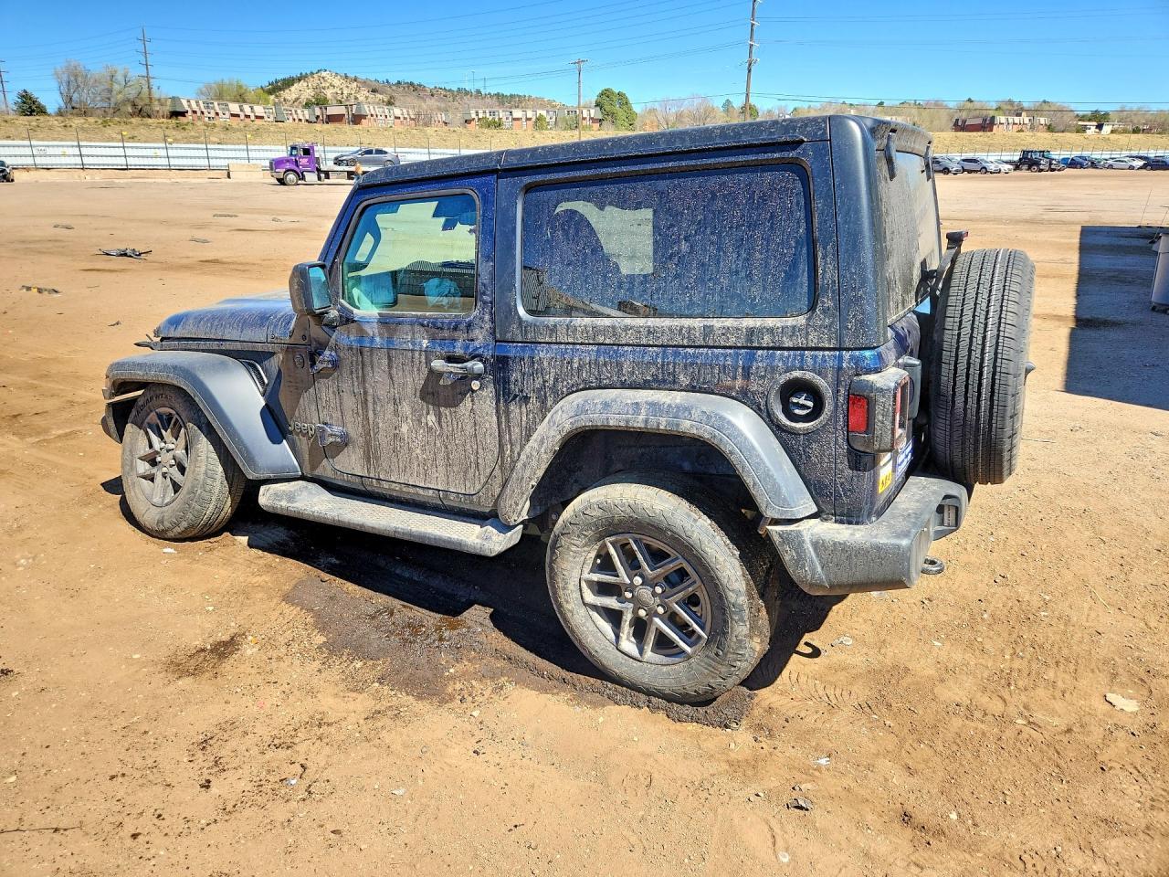 2025 Jeep Wrangler Sport - zdjęcie 2