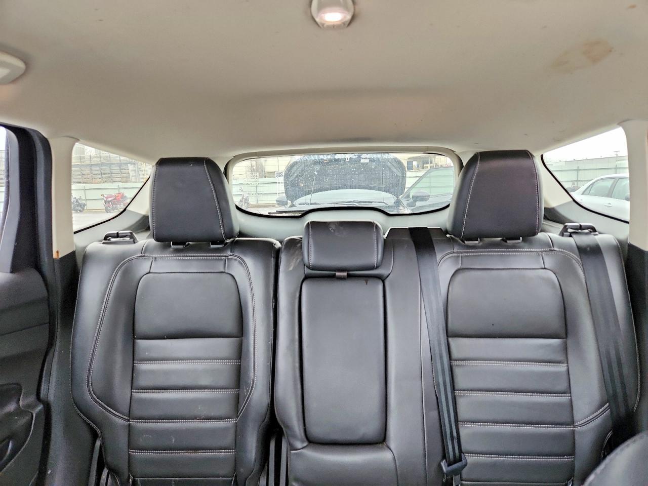 2017 Ford Escape Titanium - zdjęcie 10