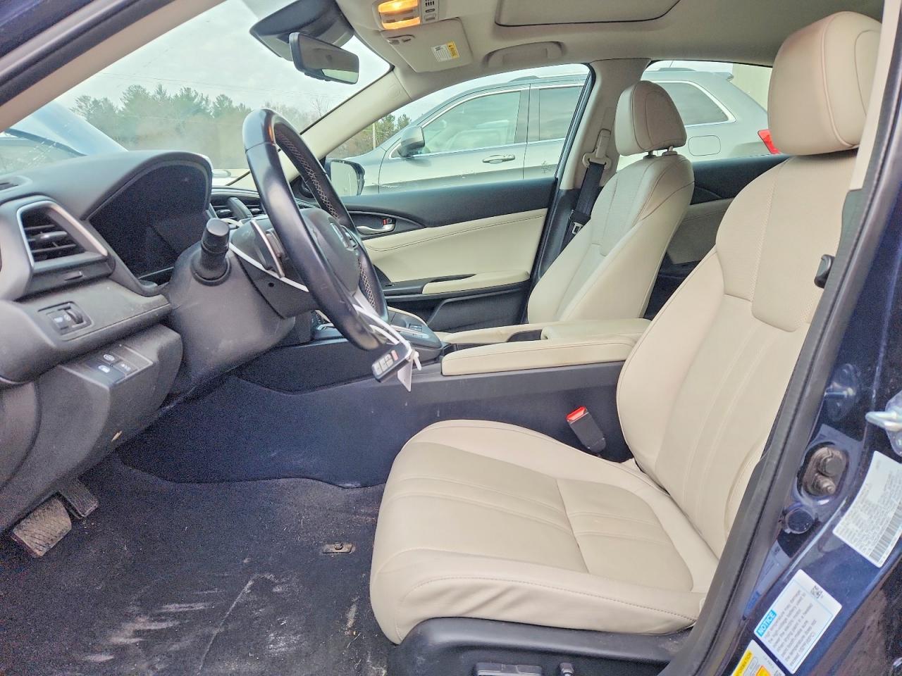 2022 Honda Insight Touring - zdjęcie 7