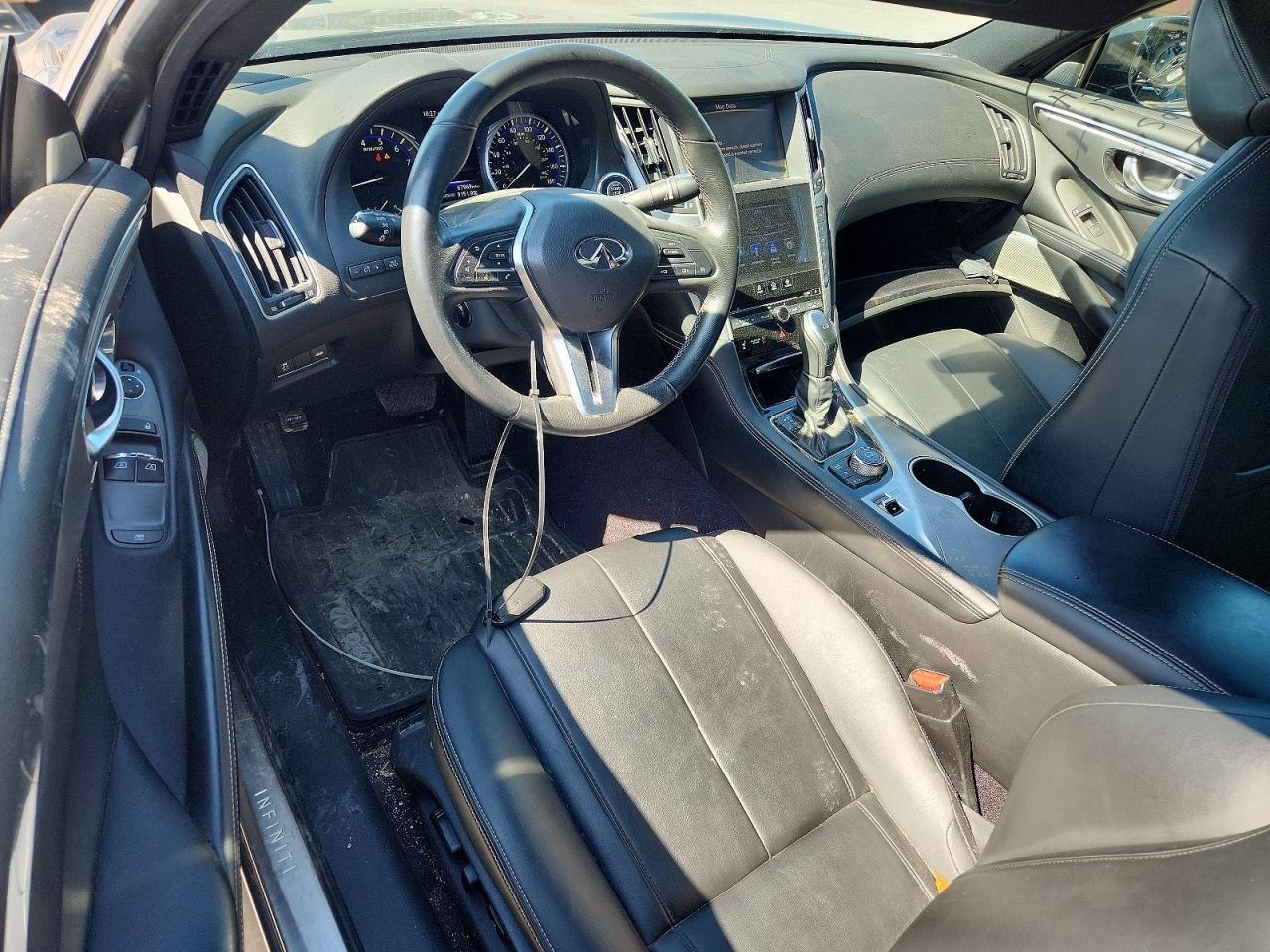 2018 Infiniti Q60 - zdjęcie 8