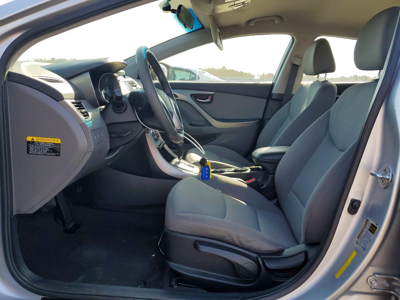 2013 Hyundai Elantra Gls - zdjęcie 7