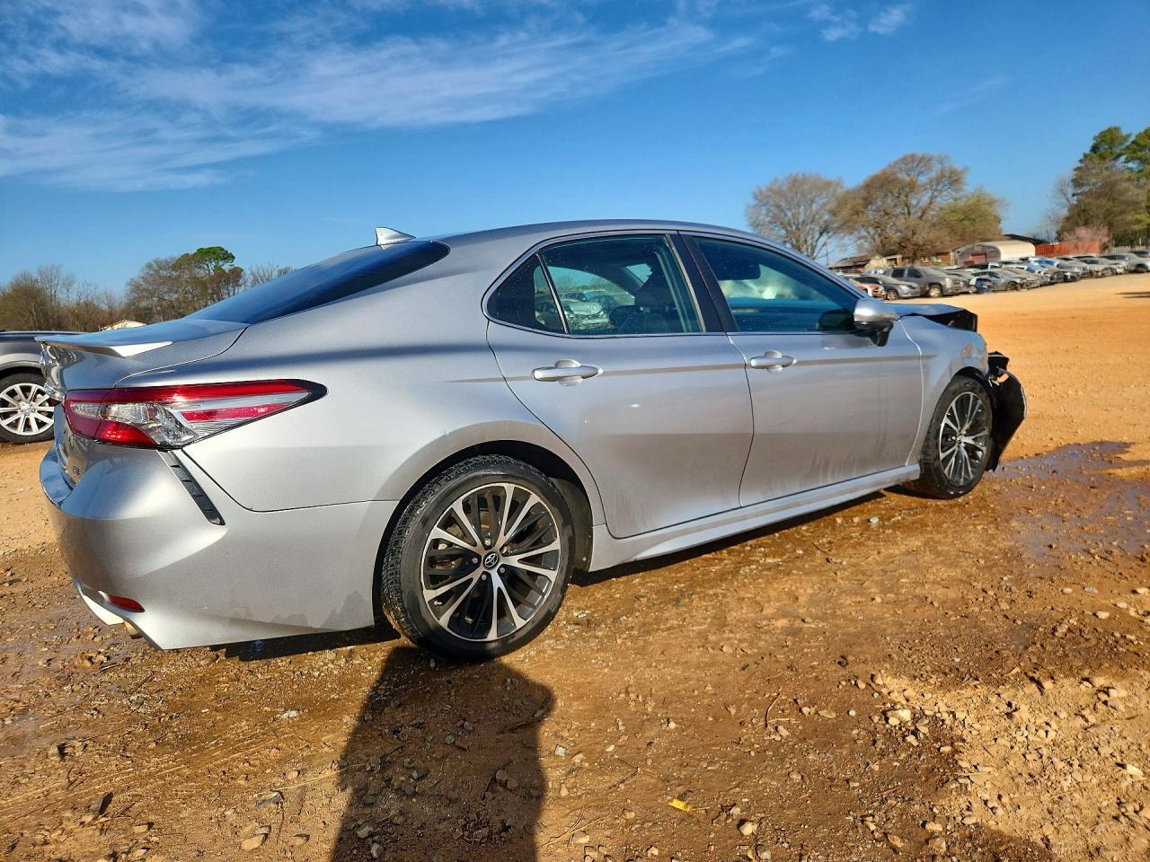 2019 Toyota Camry Se - zdjęcie 3