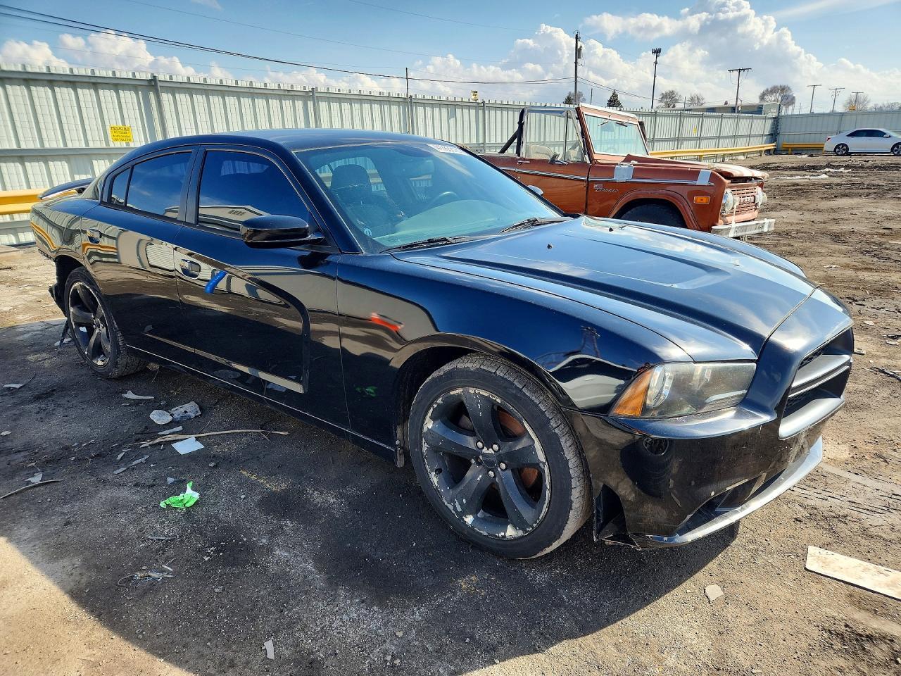 2014 Dodge Charger Sxt - zdjęcie 4