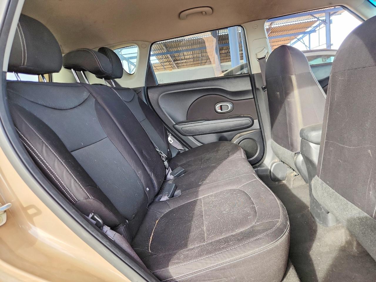 2016 Kia Soul Base - zdjęcie 11