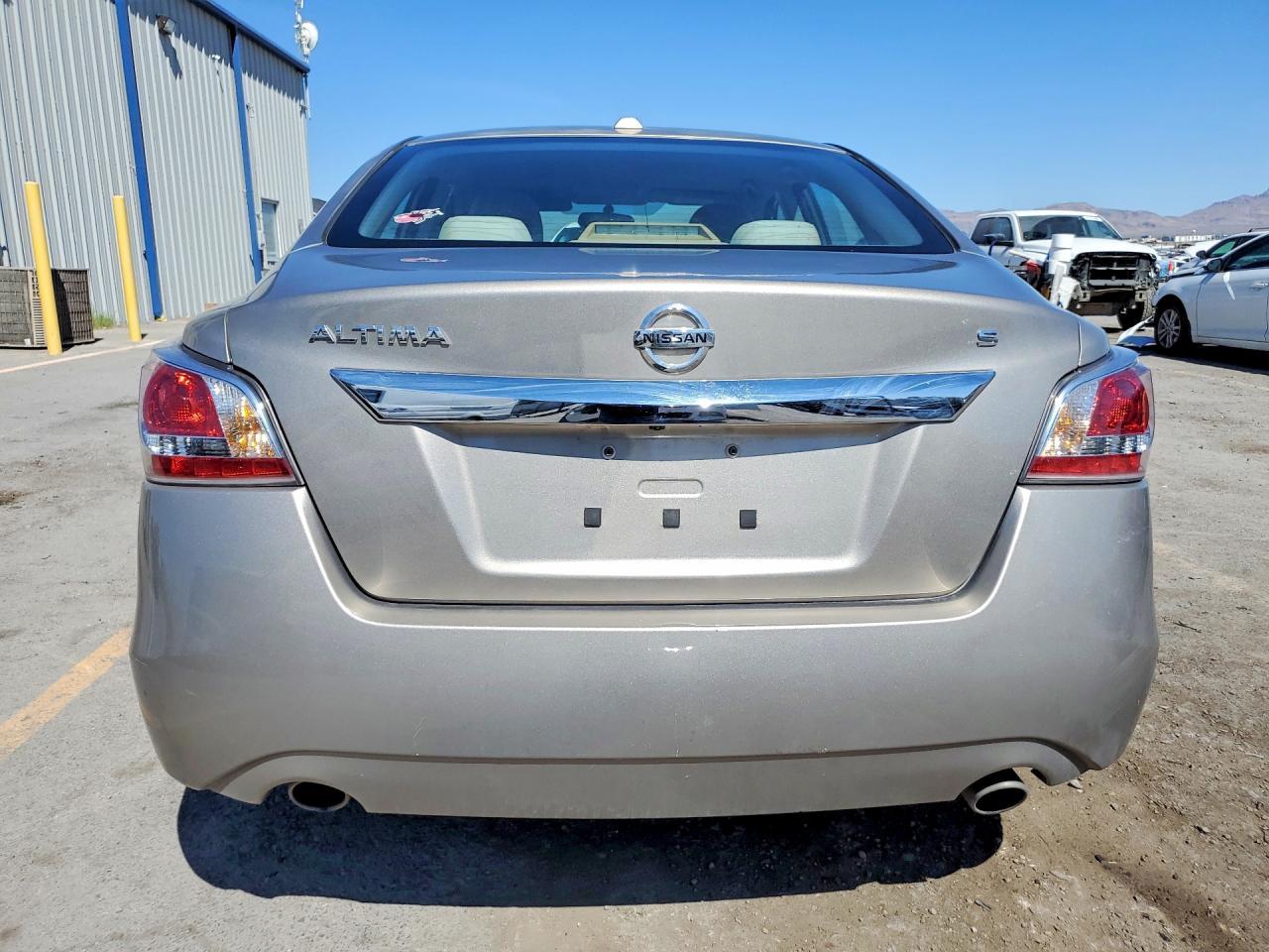 2015 Nissan Altima 2.5 S - zdjęcie 6