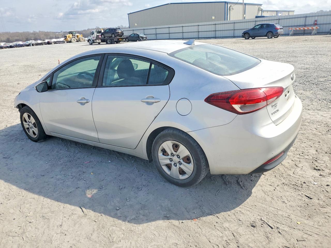 2017 Kia Forte Lx - zdjęcie 2