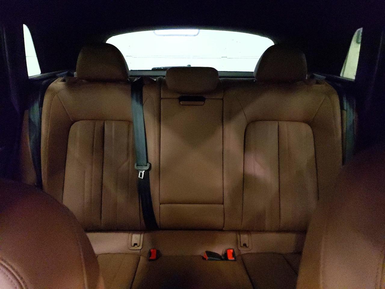 2022 Audi E-Tron Premium Plus - zdjęcie 10