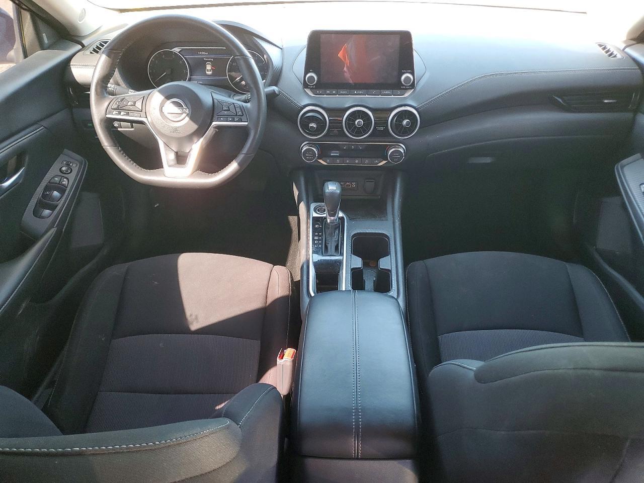 2025 Nissan Sentra Sv - zdjęcie 8