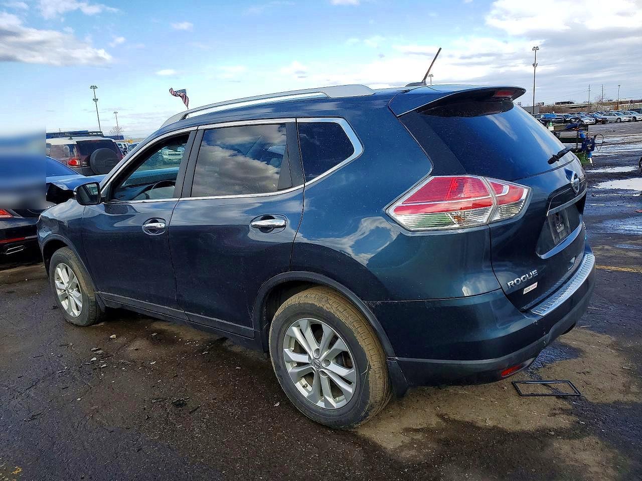 2014 Nissan Rogue Sv - zdjęcie 2