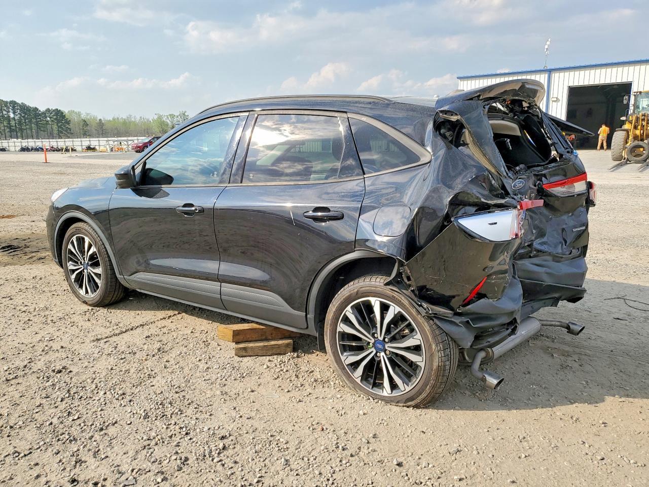 2021 Ford Escape Se - zdjęcie 2
