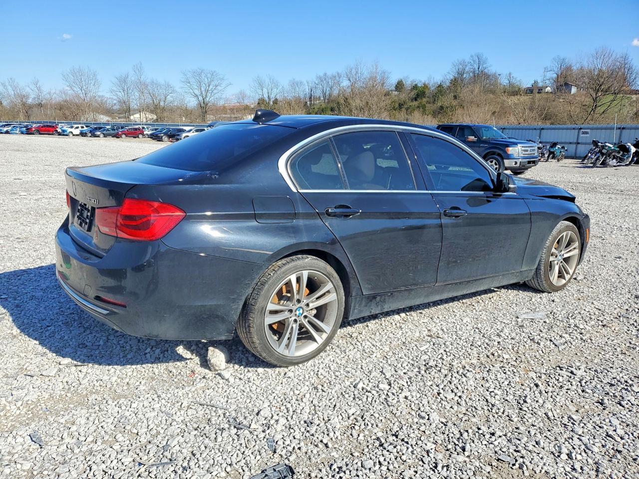 BMW Seria 3 - zdjęcie 3