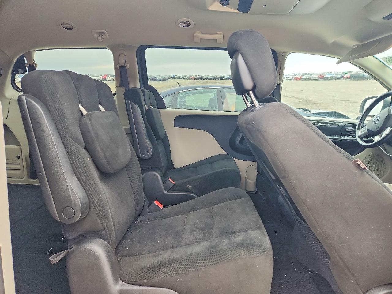 2016 Dodge Grand Caravan Sxt - zdjęcie 11