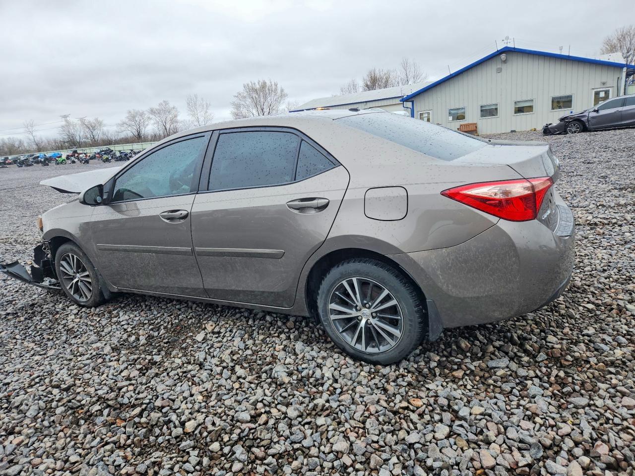 2019 Toyota Corolla Le - zdjęcie 2
