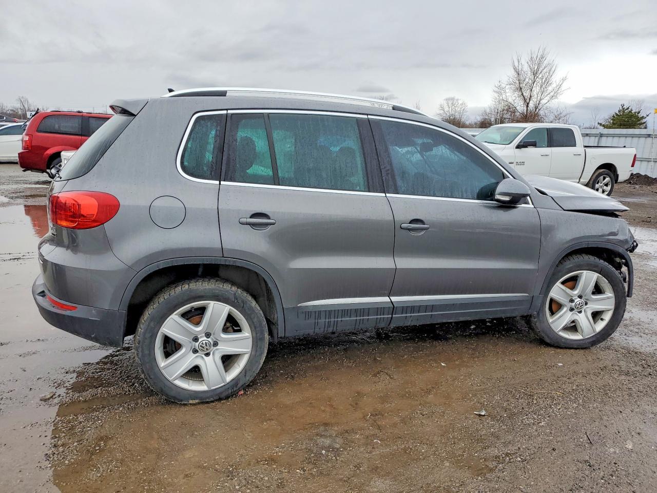 2016 Volkswagen Tiguan Comfortline - zdjęcie 3
