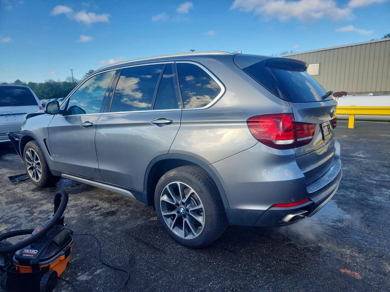 2018 BMW X5 xDrive35I - zdjęcie 2