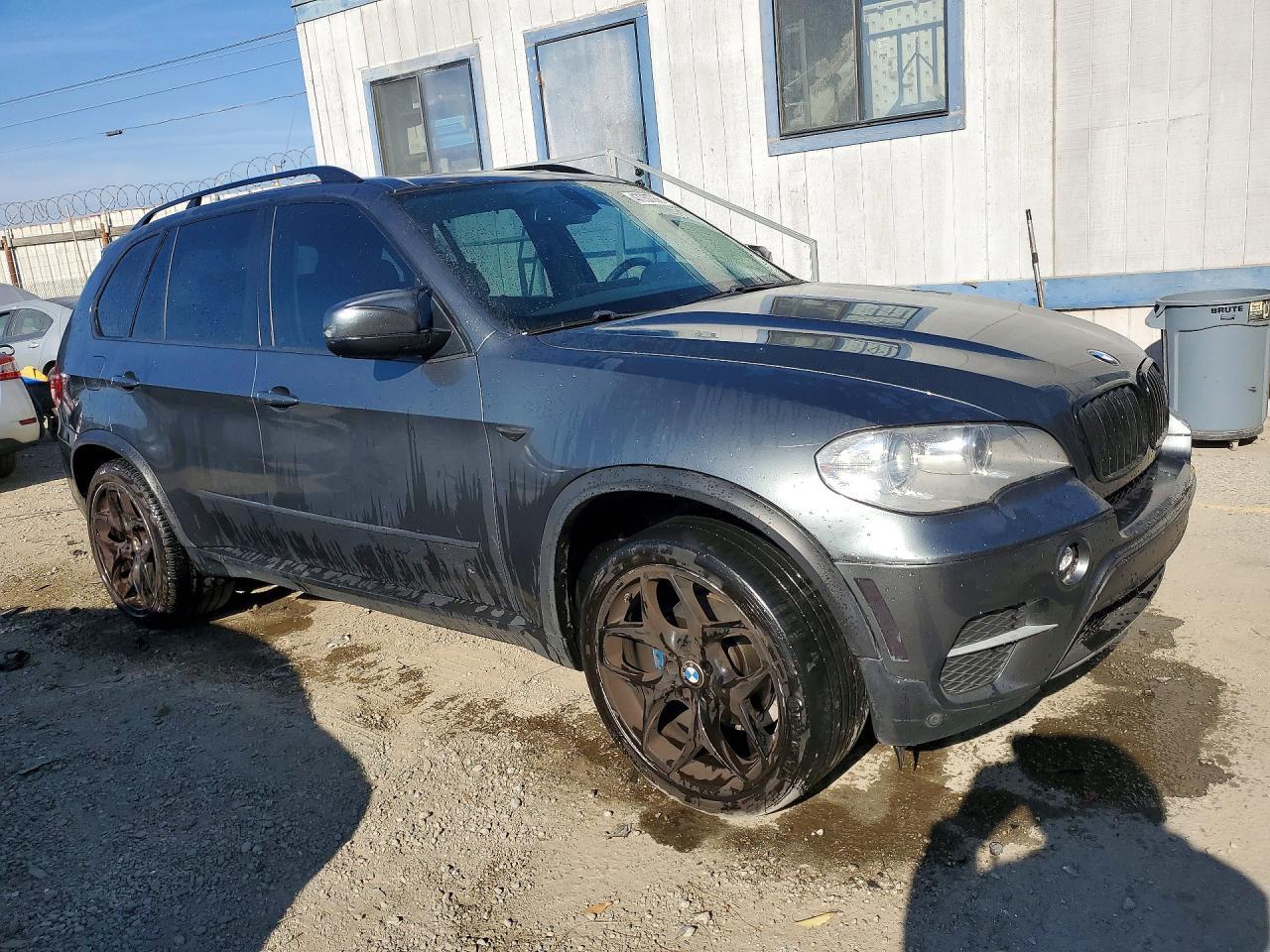 2013 BMW X5 xDrive35I - zdjęcie 4