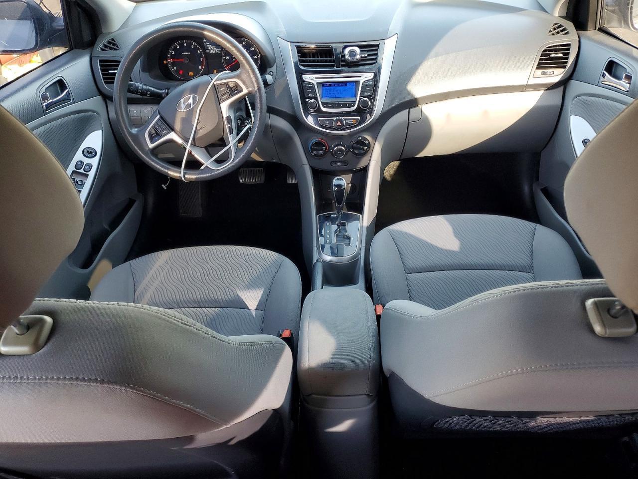 2014 Hyundai Accent Gls - zdjęcie 8