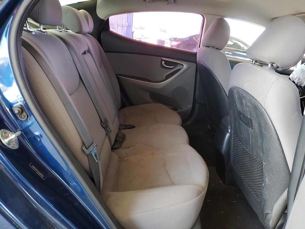 2016 Hyundai Elantra Se - zdjęcie 10