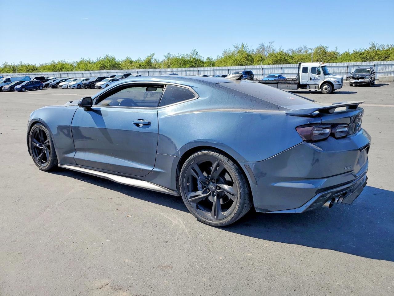 2020 Chevrolet Camaro Lz - zdjęcie 2