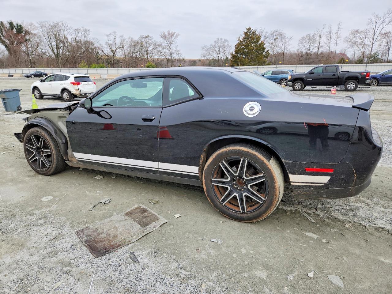 2016 Dodge Challenger Sxt - zdjęcie 2