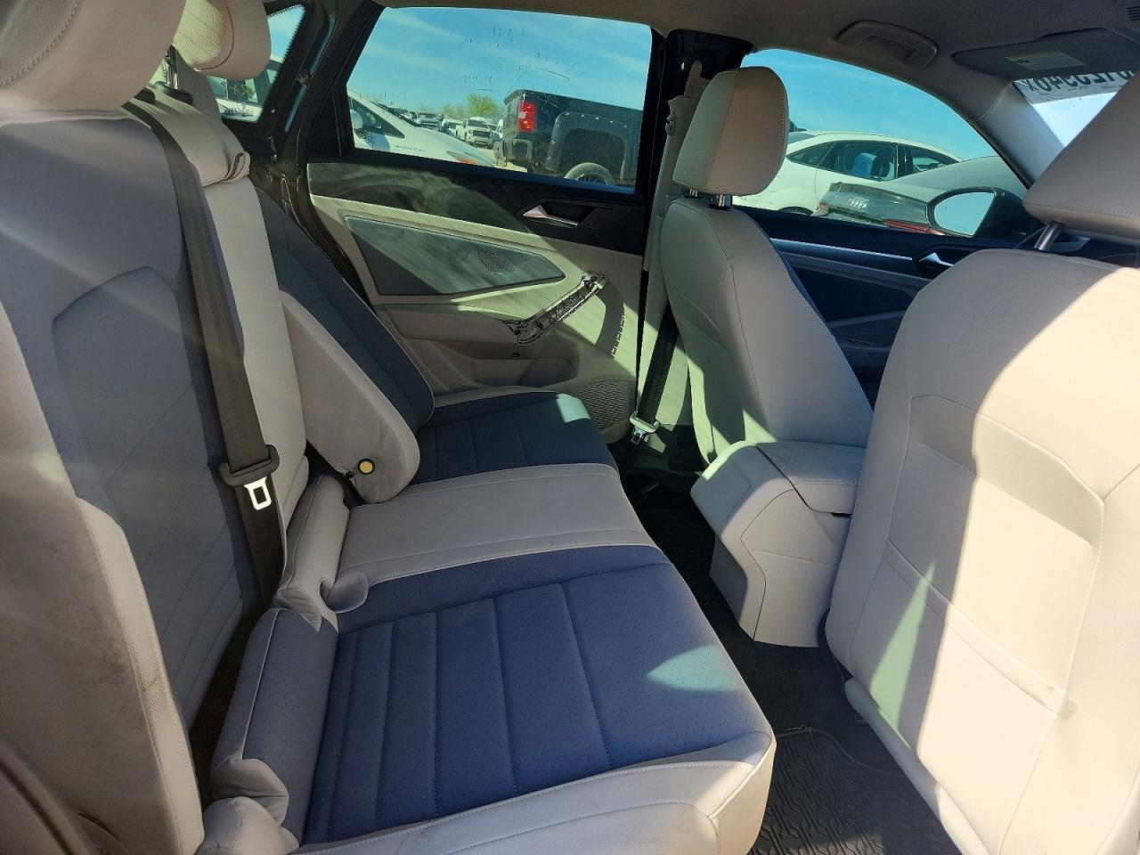 2025 Volkswagen Jetta Se - zdjęcie 10