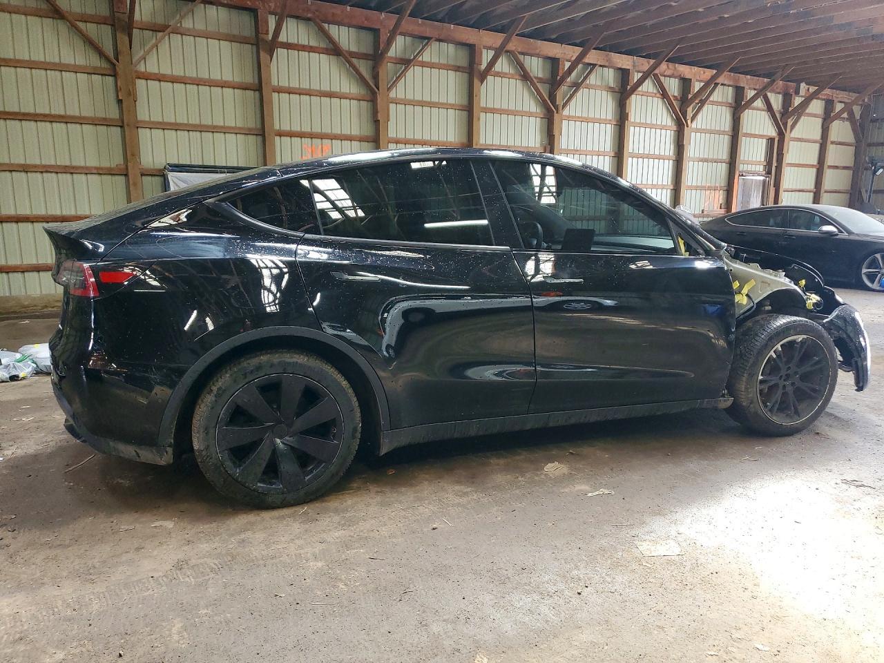 2020 Tesla Model Y - zdjęcie 3