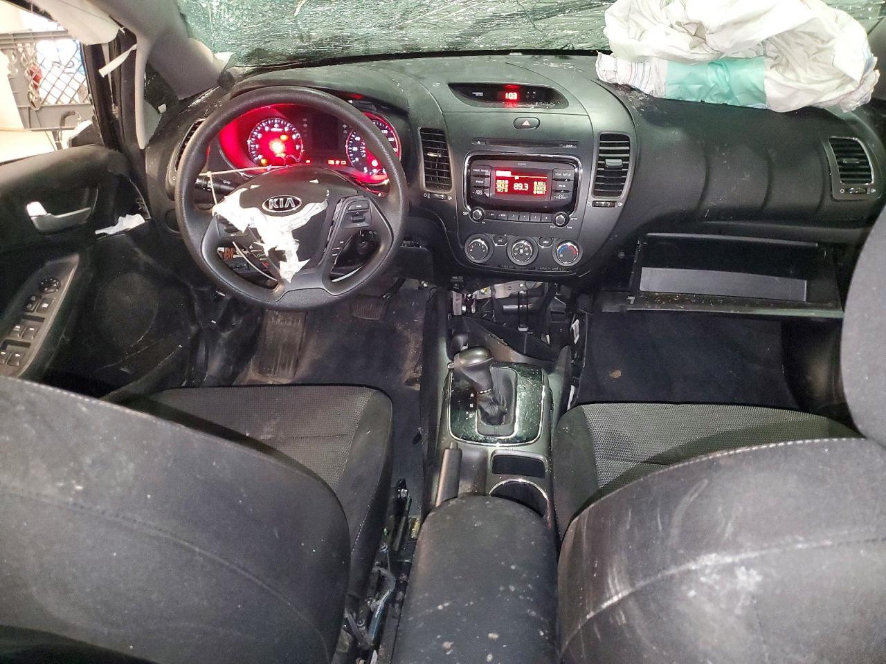 2017 Kia Forte - zdjęcie 8