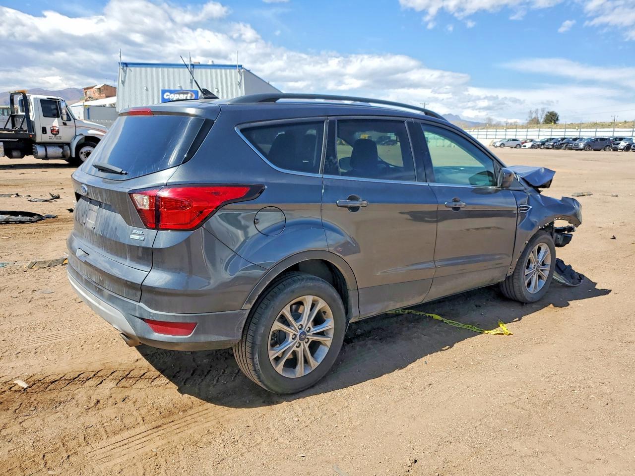 2019 Ford Escape Sel - zdjęcie 3