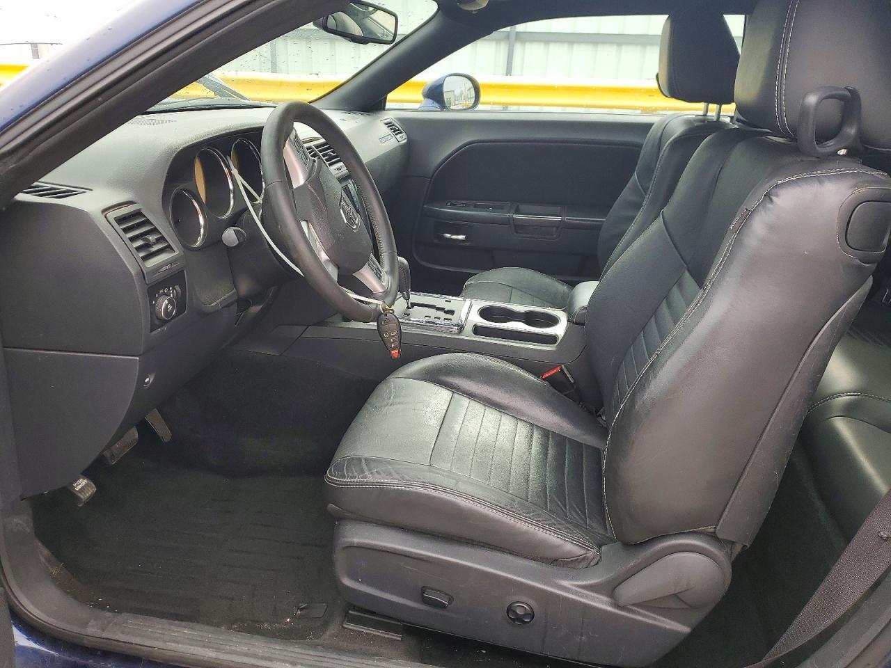 2013 Dodge Challenger Sxt - zdjęcie 7