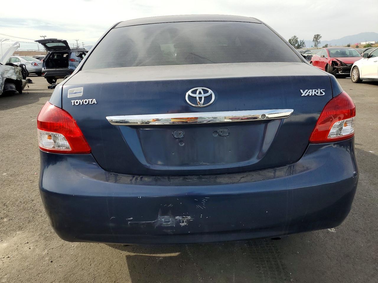 2022 Toyota Yaris - zdjęcie 6