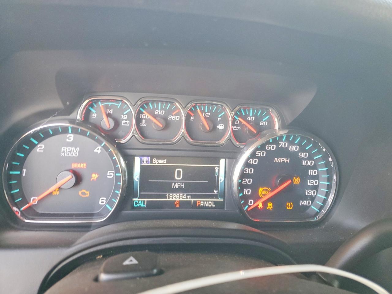 2018 Chevrolet Tahoe C1500 Lt - zdjęcie 9